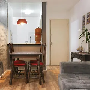 Apartamento Espaçoso Em Pinheiros Ao Lado Do Metrô 