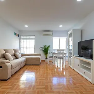 Appartement Charming 2 Bedroom At Triana Center By Oui 