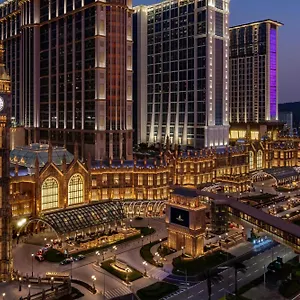 5* Hotel Londoner Grand, A Luxury Collection Hotel,