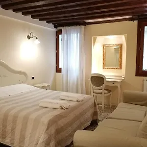 Ca' Venere Cannaregio Venetië