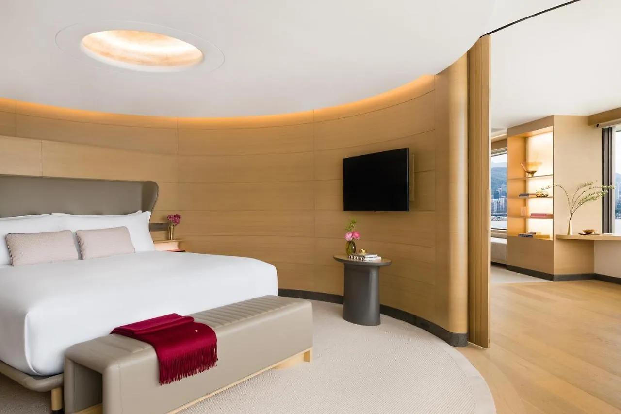 Regent Hong Kong Hotell 5*,
