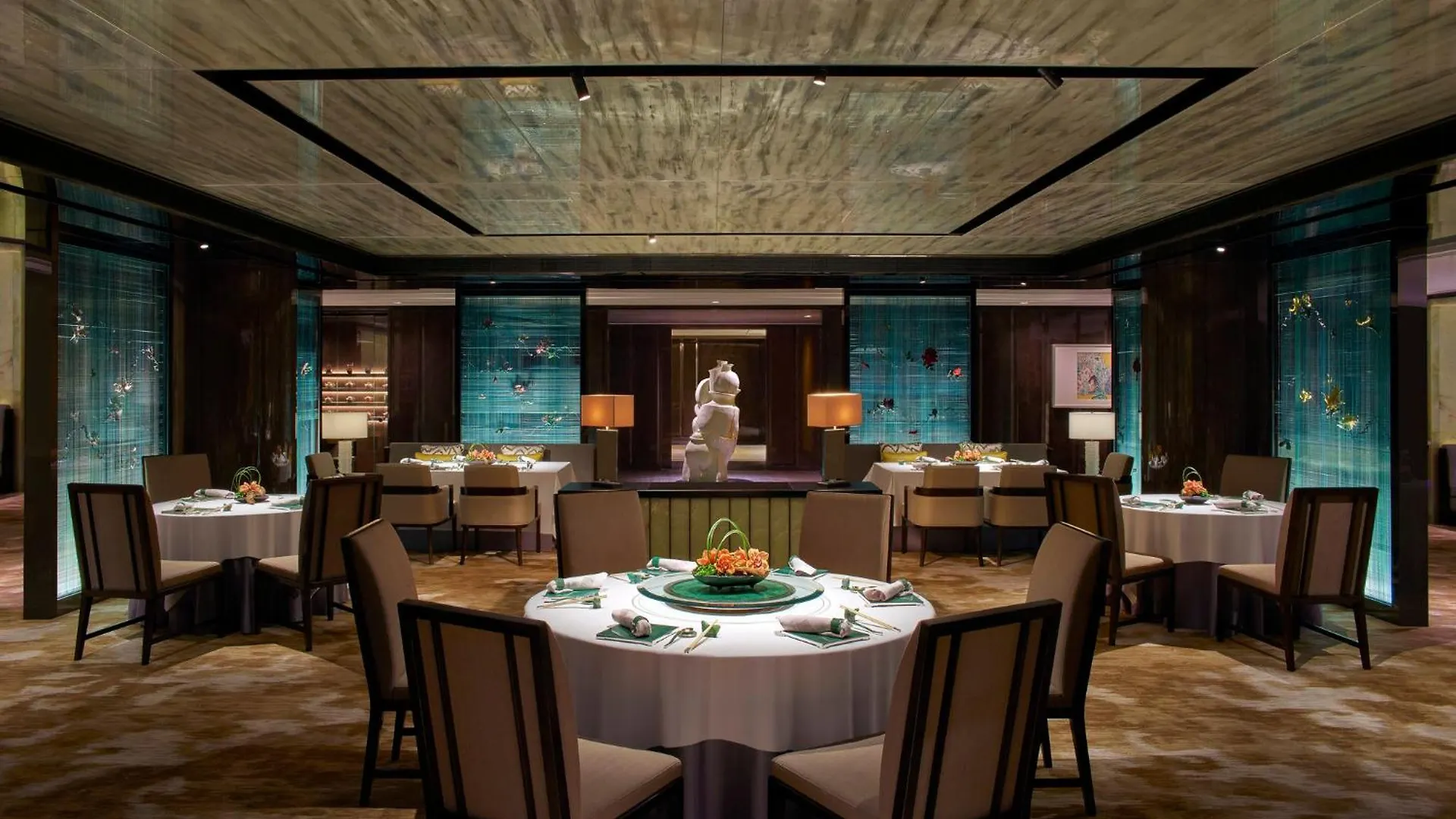 Regent Hong Kong Hotel 5*,