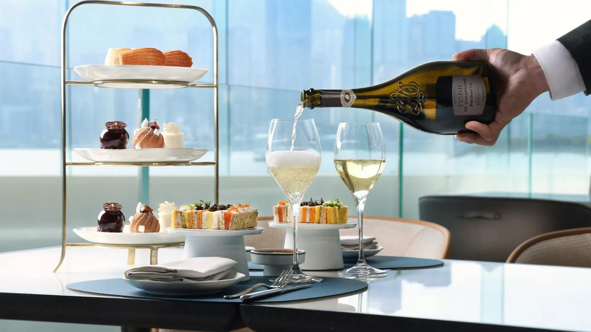 Regent Hong Kong Hotel